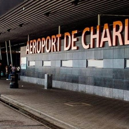 Station 173 C Bruxelles-Charleroi-Airport Exterior foto